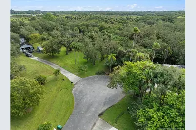 2260 Sweetwater Drive, Fort Pierce, FL 34981 - Photo 20