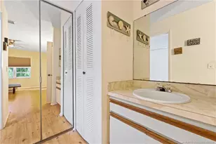 1656 SE Green Acres Cir, Port Saint Lucie, FL 34952 - Photo 10