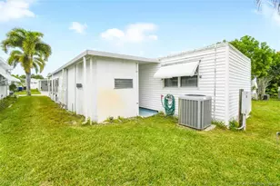 4300 SE St Lucie Blvd, Stuart, FL 34997 - Photo 28