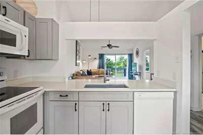 1555 NE Beacon Drive #1007, Jensen Beach, FL 34957 - Photo 8