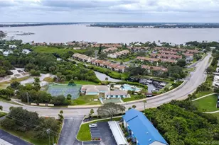 1555 NE Beacon Dr, Jensen Beach, FL 34957 - Photo 34