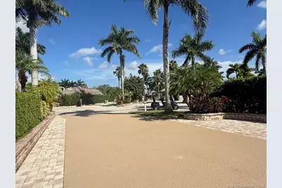 161 NW Hazard Way, Port Saint Lucie, FL 34986 - Photo 12