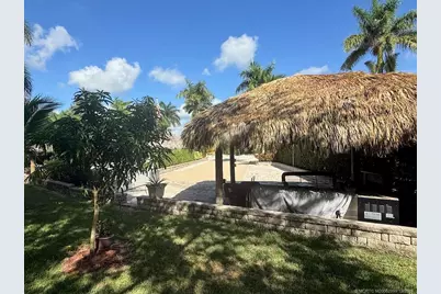 161 NW Hazard Way, Port Saint Lucie, FL 34986 - Photo 18