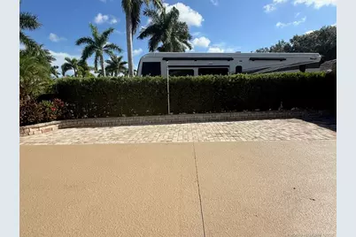 161 NW Hazard Way, Port Saint Lucie, FL 34986 - Photo 10