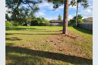 561 NW Floresta Drive, Port Saint Lucie, FL 34983 - Photo 6