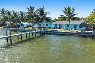 2725 NE Indian River Dr, Jensen Beach, FL 34957 - Photo 10