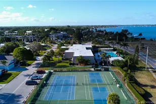 1800 SE Saint Lucie Blvd, Stuart, FL 34996 - Photo 32
