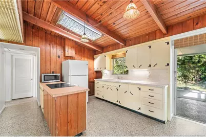 1395 NE Waveland Avenue, Jensen Beach, FL 34957 - Photo 12