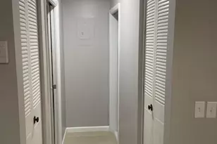 2501 Barkley Dr W, West Palm Beach, FL 33415 - Photo 8