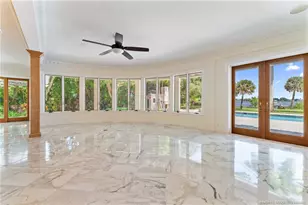 301 SE Harbor Point Dr, Stuart, FL 34996 - Photo 22