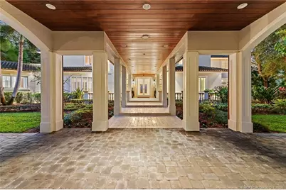 301 SE Harbor Point Drive, Stuart, FL 34996 - Photo 8