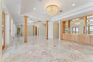 301 SE Harbor Point Dr, Stuart, FL 34996 - Photo 16