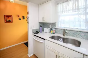 2929 SE Ocean Blvd, Stuart, FL 34996 - Photo 4