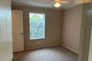 6298 S Ash Ln, Lantana, FL 33462 - Photo 6