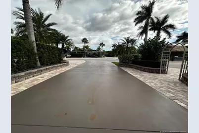374 NW Foursome Lane, Port Saint Lucie, FL 34986 - Photo 1