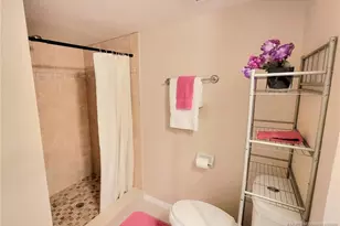 1526 SE Royal Green Cir, Port Saint Lucie, FL 34952 - Photo 22