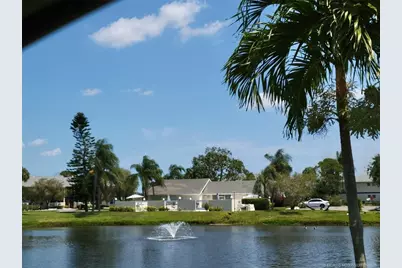 1526 SE Royal Green Circle #205, Port Saint Lucie, FL 34952 - Photo 4