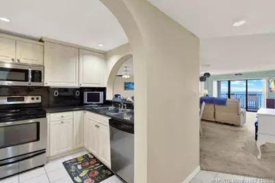 10044 S Ocean Drive #404, Jensen Beach, FL 34957 - Photo 8