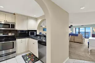 10044 S Ocean Dr, Jensen Beach, FL 34957 - Photo 8