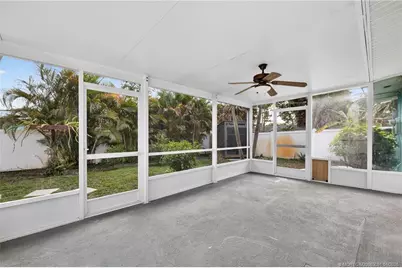 607 SE Cortez Avenue, Stuart, FL 34994 - Photo 24