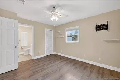 607 SE Cortez Avenue, Stuart, FL 34994 - Photo 12