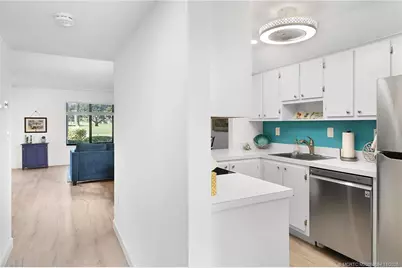 5111 SE Miles Grant Road #103, Stuart, FL 34997 - Photo 6