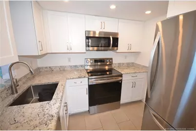 1566 SE Royal Green Circle #101, Port Saint Lucie, FL 34952 - Photo 12