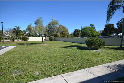 1566 SE Royal Green Circle #101, Port Saint Lucie, FL 34952 - Photo 6