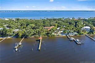 11 Wendy Ln, Stuart, FL 34996 - Photo 8