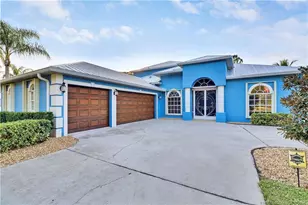 2260 Windemere Dr, Jensen Beach, FL 34957 - Photo 2