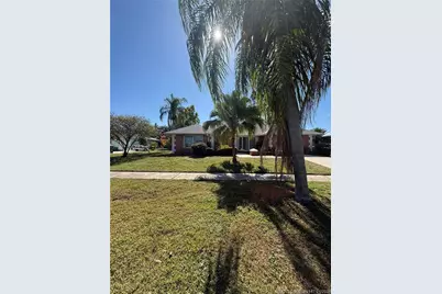 154 SE Selva Court, Port Saint Lucie, FL 34983 - Photo 1