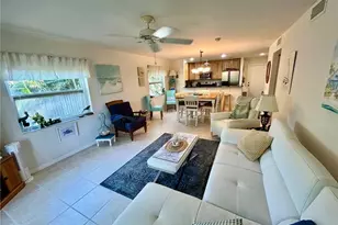 2950 SE Ocean Blvd, Stuart, FL 34996 - Photo 8