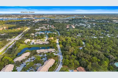 1935 SW Silver Pine Way SW #117-D1, Palm City, FL 34990 - Photo 4