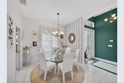 618 SW Lake Charles Circle, Port Saint Lucie, FL 34986 - Photo 12