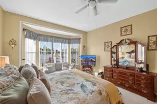 618 SW Lake Charles Cir, Port Saint Lucie, FL 34986 - Photo 16