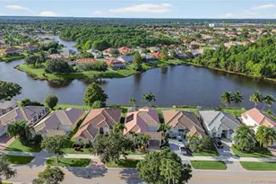 618 SW Lake Charles Cir, Port Saint Lucie, FL 34986 - Photo 1