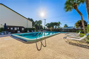 250 SE Four Winds Dr, Stuart, FL 34996 - Photo 24