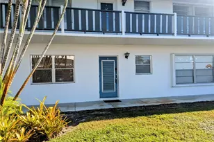 2929 SE Ocean Blvd, Stuart, FL 34996 - Photo 2