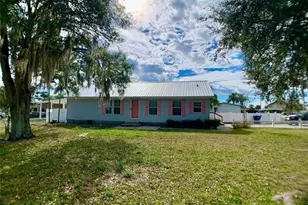 1023 Elm St, Okeechobee, FL 34974 - Photo 2