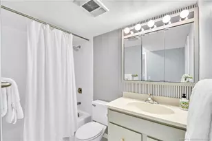 5556 NE Gulfstream Way, Hutchinson Island, FL 34996 - Photo 32