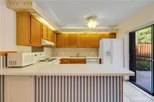 5662 SE Windsong Ln, Stuart, FL 34997 - Photo 16