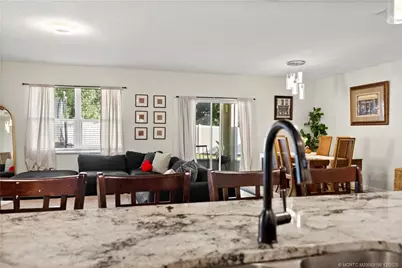 2819 SW East Louise Circle, Port Saint Lucie, FL 34953 - Photo 18