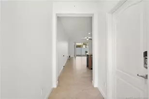 9512 SW Merlin Ct, Stuart, FL 34997 - Photo 8