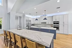 2695 NE Cypress Ln, Jensen Beach, FL 34957 - Photo 8