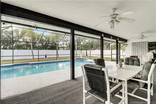 366 SW Eyerly Ave, Port Saint Lucie, FL 34983 - Photo 28