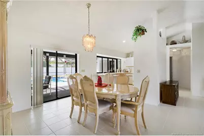 366 SW Eyerly Avenue, Port Saint Lucie, FL 34983 - Photo 20