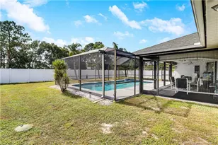 366 SW Eyerly Ave, Port Saint Lucie, FL 34983 - Photo 38