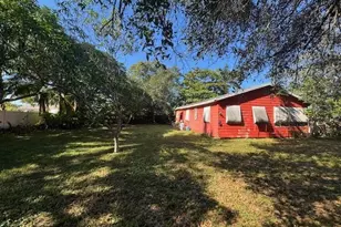 888 SW 28th St, Palm City, FL 34990 - Photo 16