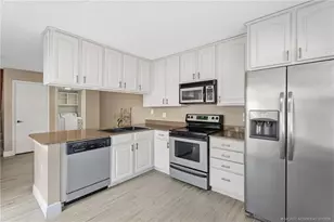 3253 SW Sunset Trace Cir, Palm City, FL 34990 - Photo 6