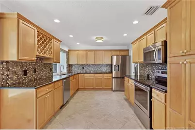 2041 SE Giffen Avenue, Port Saint Lucie, FL 34952 - Photo 8